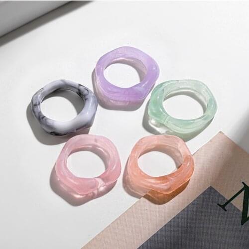 New Simple Transparent Acrylic Irregular Korea Ring Marble Pattern Resin Geometric Rings for Women Colorful Rings Jewelry Girls
