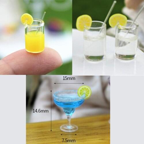 1/12 Mini 2Pcs Resin Cocktail Cup Simulation Drink Model Toys For 1/12 Dollhouse Action Figure Dolls Miniature Accessories
