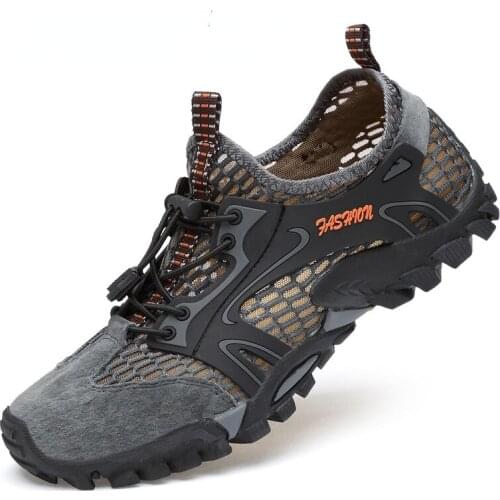 2021 Mens Sports Shoes Breathable Water Shoes for Men Climbing Hiking Upstream Shoes Men Outdoor Beach Swimming Sneakers