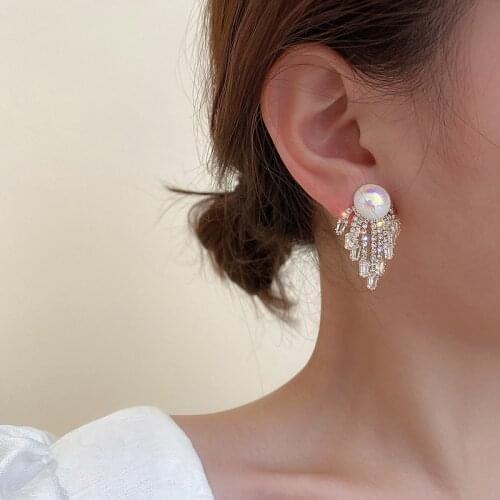 Charms Pearl Zircon Geometric Tassel Earrings for Women European and American Temperament Design A Pair of Dangling Earrings