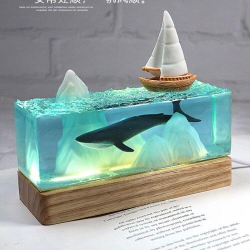 Cultural And Creative Resin Epoxy Crafts Gift Ocean Whale Night Light Desktop USB Decoration ZHUOYU