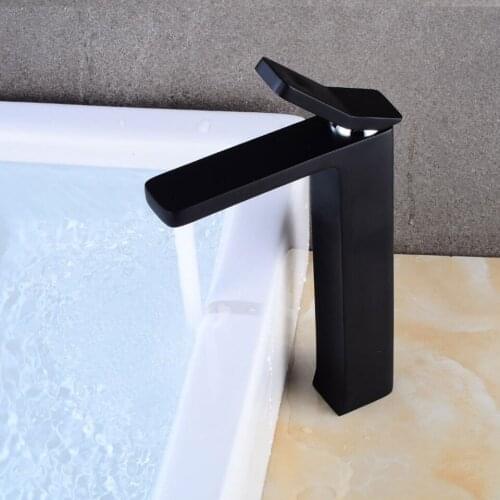 Bathroom Faucets Black and Chrome Single Handle Hot Cold Switch Water Mixer Taps Wash Basin Bathroom Deck Mounted Basin Faucets