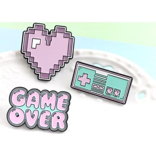 Cartoon Pink Purple Love Heart Pixel Game Over Slogan brooches Badge Bag Fashionable Lapel Pins For Kids Jewelry Accessories