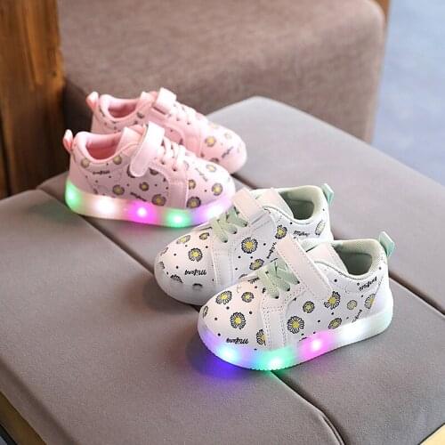 Size 26-37 Kids Fashion Girls Luminous Sneakers Baby Led Glow Shoes for Kids Shoes Flowers Breathable Toddler Girl Sneakers