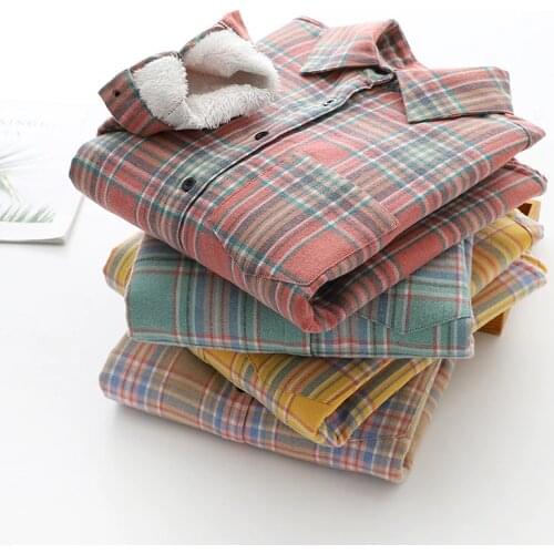Women Winter Keep Warm Cotton Plaid Blouse Fashion Long Sleeve Turn-down Collar Pocket Velvet Shirt Lady Tops Blusas Feminina
