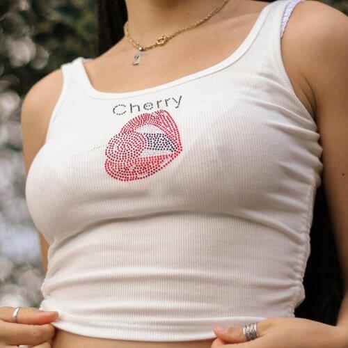 Beading Lips Graphic Crop Top Women Summer Square Collar Sleeveless Sexy Slim Tank Tops Vintage Casual Streetwear T Shirts 2021