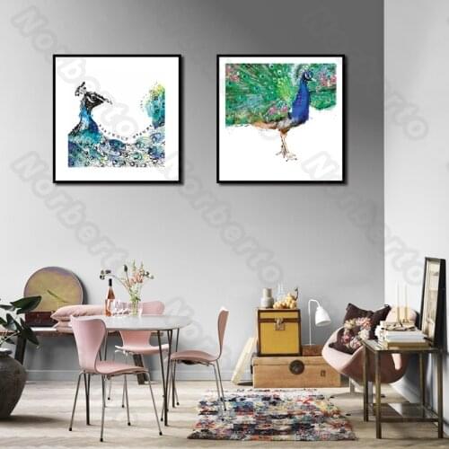 Canvas Painting Wall Poster The Scene of Gorgeous Peacock Showing Its Tail for Living Room Bedroom Decoration