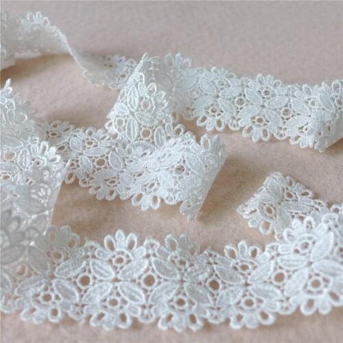 Venice/Venise Lace Trim In White With Floral Wedding Lace Dress Lace Ribbon Fabric Sewing DIY Lace Accessories New Arrival