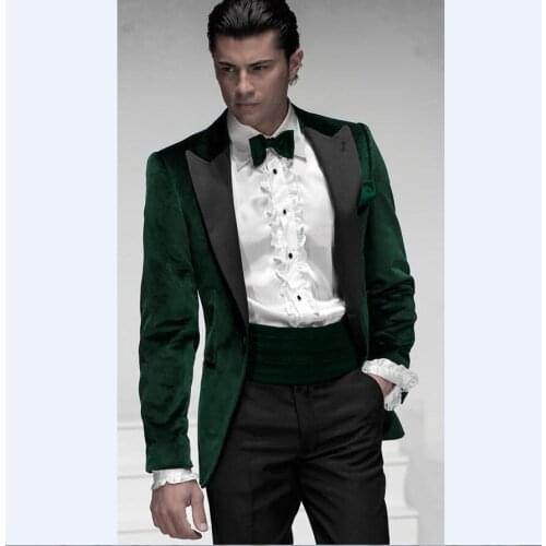 Velvet Jacket Groomsmenn Peak Black Lapel Groom Tuxedos Green Mens Suits Wedding Best Man (Jacket+Pants+Tie+Hankerchief) B779