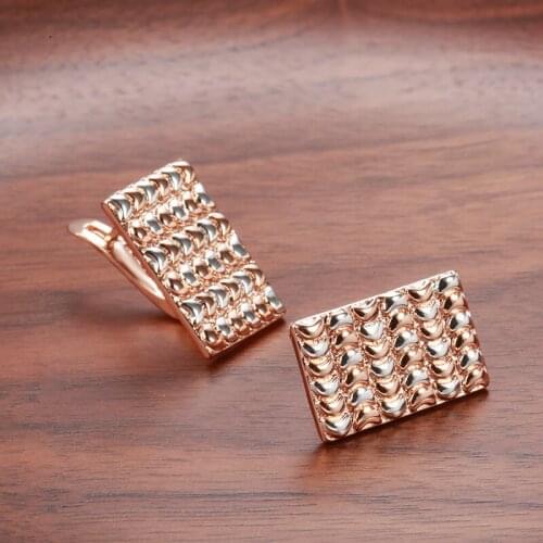 Luxury Women Engagement Earring Full Paved CZ Stone Rose Gold Elegant Simple Fine Jewelry Earring Hot Sale Diamond Stud Earrings