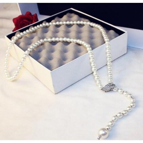 2019 Beads Imitate Shiny Pearl Sweater Chain Necklace Fashion Zircon Simulated Pearl Long Sweater Necklaces for Women Jewelry