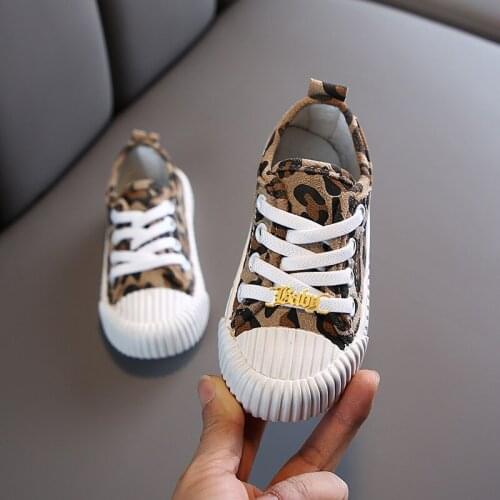 Babygirl Jewelry Gothic Shoe Tag Baby Girl Shoelace Buckle Old English Letters Fuk Off Left Right Shoe-buckle Accessories BFF