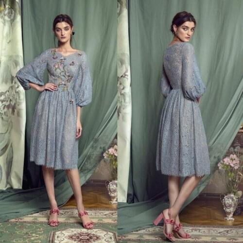 2020 Mother of the Bride Dresses V Neck Long Sleeves Appliques Evening Gowns Custom Made Knee-Length Wedding Guest Dress