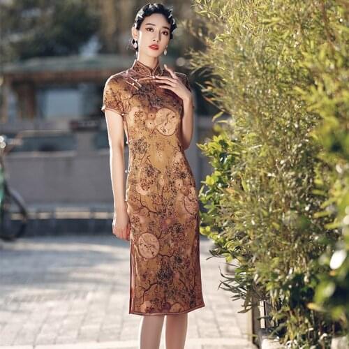 Chinese Women Golden Flower Wedding Qipao Vintage Mandarin Collar Cotton Long Cheongsam Plus Size Short Sleeve Evening Dress