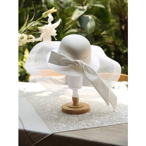 Luxury Large Brim Mesh Bucket Hat White Satin Bowknot Ribbon Fedora Hat High End Prom Banquet Evening Party Ladies Bride Hat
