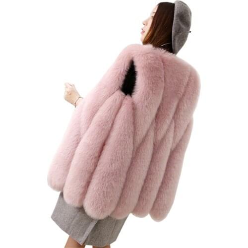 New Winter Fashion Faux Fox Fur Vest Women Warm Thick Coats Fur Vest Sweet Patchwork Fur Coat Faux Fur Long Vest Plus Size Mw070