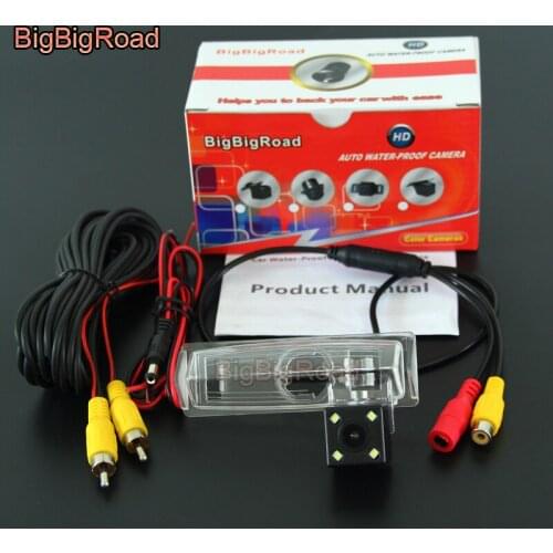 BigBigRoad Car Rear View Camera For Mitsubishi Colt Plus Grandis Pajero Sport / Pajero Dark 2008 -2010 2011 2012 2013 2015