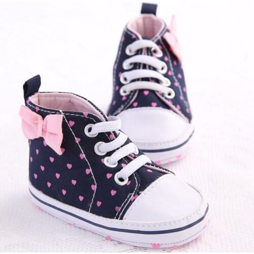 Baby Butterfly Shoes Heart shaped Girls Shoes Cute Sneaker for toddler Baby First Steps Moccasins scarpe