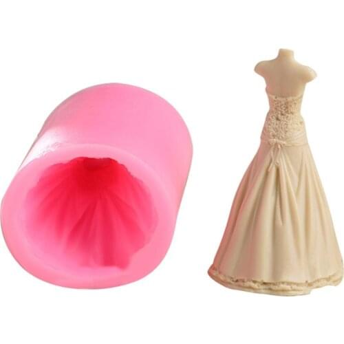 DIY Plaster Bride Shaped Mold 3D Princess Dress Shaped Handmade Soap Silicone Mold Sculpture for Wedding Anniversary Celebration