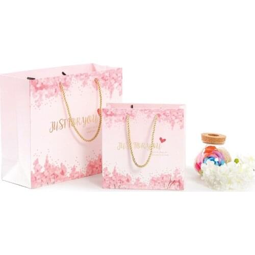 20Pcs Creative gift clothing Kraft Paper Gift Bag Festival Paper Bag Fashionable Valentine gift Bags For Wedding Birthday Party