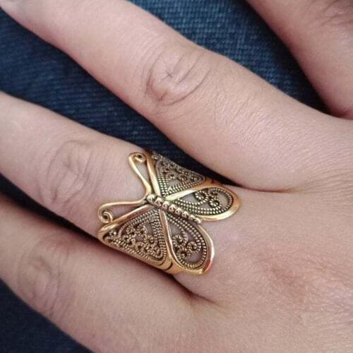 European and American Retro Style Butterfly Ring Jewelry Metal Butterfly Beautiful and Elegant Joint Ring Fine Gourmet Ring