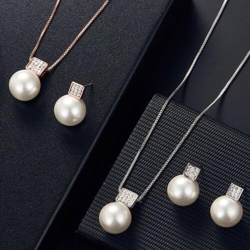 Vintage Rhinestone Inlaid Round Pearl Drop Pendent Earrings Necklace Set Korean Neck Ear Jewelry Sets for Women Men Girls Gift
