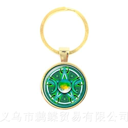 Green Background Triple Moon Goddess Wicca Pentagram Magic Amulet Talisman Men Moon Keychains Tibetan Vintage Jewelry