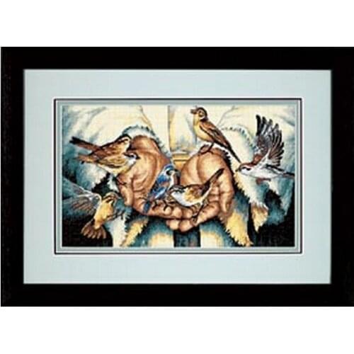 14/22/25ct Counted Cross Stitch Kit In his Hands Birds Free Flight Bird dim 35102