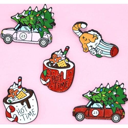Christmas Metal Enamel Brooch HOT Coco Teacup Pink Car Carrying Christmas Tree Socks Badge Pin Trendy Family Kids Jewelry Gifts