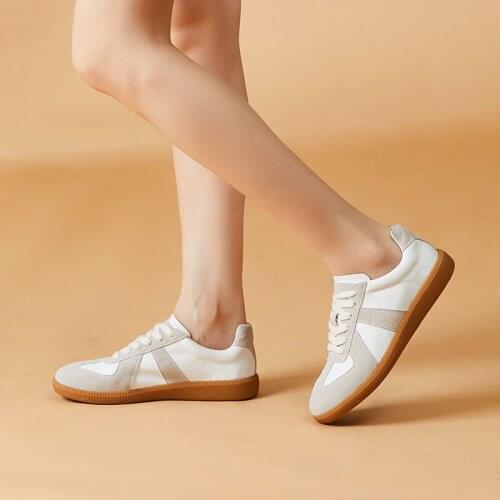 KANGNAI Women Shoe Casual Lace-Up Flats Shoes Outdoor Comfortable Autumn Ladies Fashion Sneakers 2020