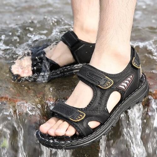 Men Sandals Summer Leisure Beach Holiday Sandals Men Shoes 2021 New Outdoor Male Retro Comfortable Casual Sandals Men Sneakers