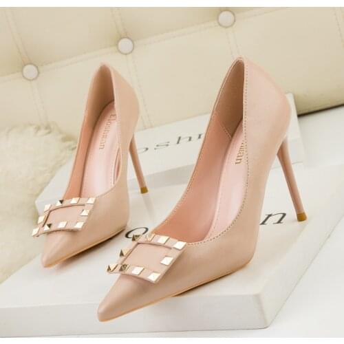 Womens High Heels Pumps Sexy Party Office Ladies 2021 Brand Luxury Designers Woman Thin Heels Pointed Toe Fashion Summer Shoes