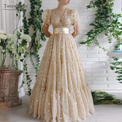 Fairy Dreamy Bohemian Wedding Dresses Giltter Star A Line Bridal Gowns V-Neck Puff Sleeve Vestido De Noivas DW347