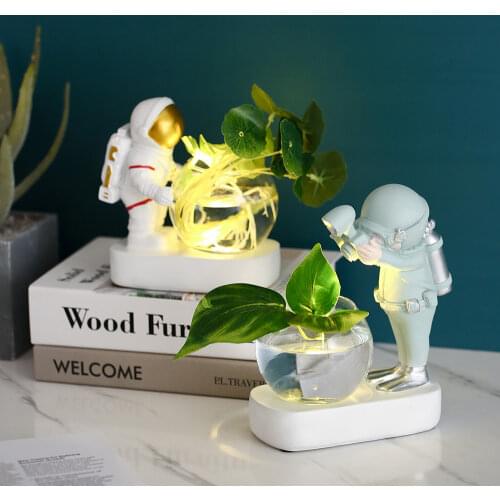 Astronaut Hydroponic Resin Decoration Plant Vase Creative Nordic Style Cafe Living Room Decoration Diver Plant Hydroponics Gift