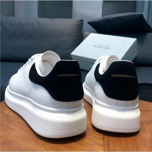 Hot Mens White Sneakers Womens Fashion Vulcanize Shoes size 36-44 High quality HIP HOP Shoes Platform Lace-up running Shoe