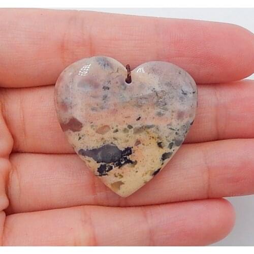 Fashion Semi-precious stones Hand-carved heart Chohua Jasper fashion pendants,30x30x7mm,8.6g