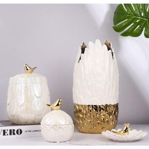Gilded Ceramics Storage Jar Jewelry Cosmetic Containers Candy Jar Dressing Table Organizer Home Decoration Bird Ornaments Suit