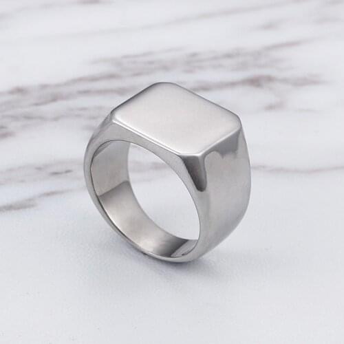 Europe and the United States men simple light body titanium ring