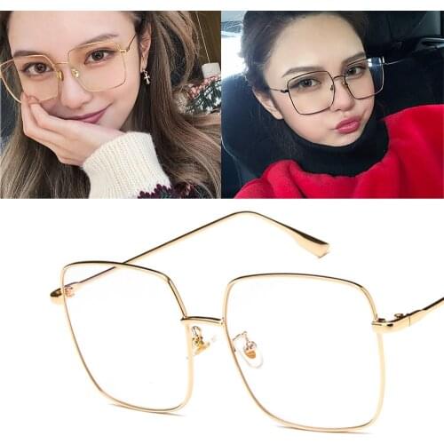 Luxury Women Square Eyeglasses Vintage Glasses Optical Frame Gold Metal Unisex Spectacles Clear Lens Glasses Blue Light Glasses