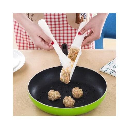 Convenient and practical kitchen DIY mold to fish ball meatball maker chafing ball shrimp ball processing spoon meat processor