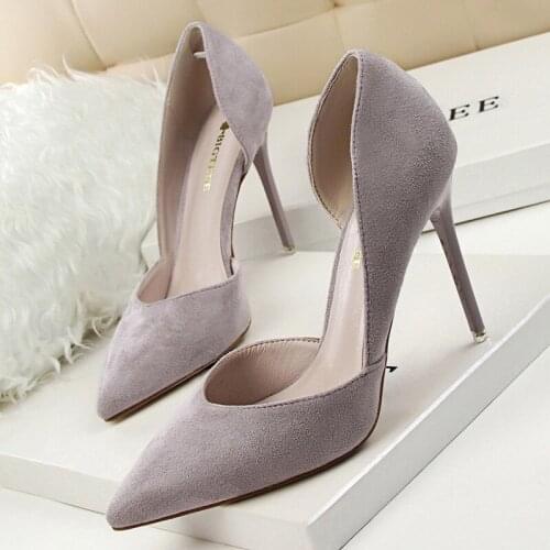 EAEOVNI Suede Pumps
