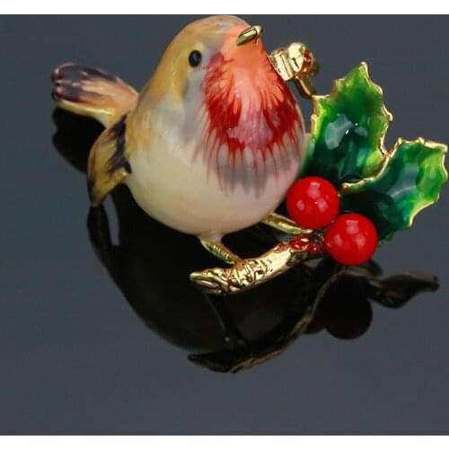 Romantic Cute Robin Brooch For Women Fashion Jewelry Party Accessories Enamel Girl Leaf Red Fruit Christmas Gift