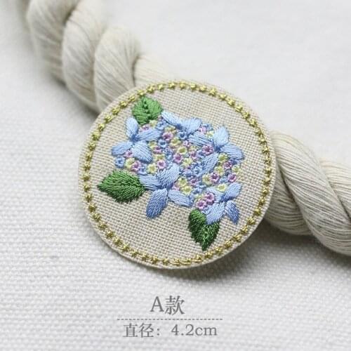 1pc Small Janpanese Embroidery flower Patches for clothing Iron on sew on plant parches appliques badge for jacekets jeans hats