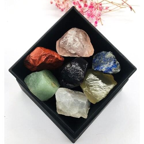 Wholesale 7 chakra white quartz gift meditation set crystals healing stone box sets