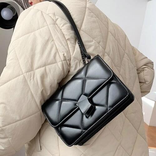 Small PU Leather Crossbody Bags For Women 2021 Rivets Shoulder Messenger Bag Female Travel Handbags Chain Cross Body Bag