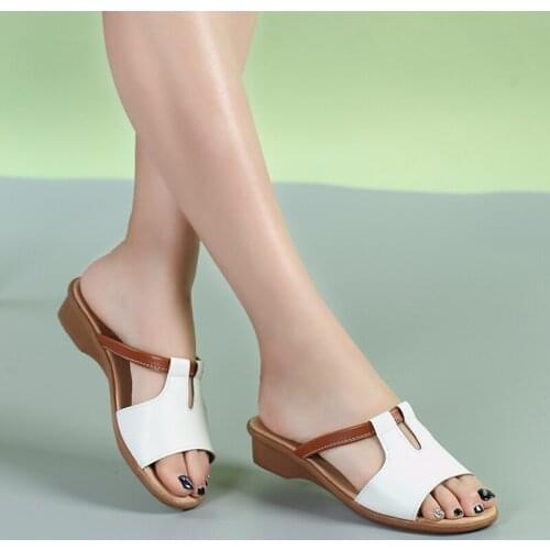 Womens Summer Fashion Flip Flops Leather Flat Heel Outdoor Slippers Casual Beach Slippers Home Slippers