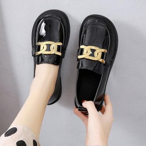 Womens Fashion Platform Loafers Shoes Ladies Elegant Patent Leather Shoes Woman Autumn Slip On Casual Shoes Chaussure Femme