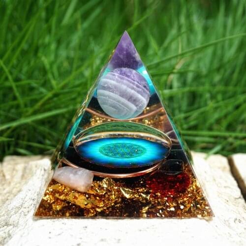 Handmade Orgonite Pyramid 60mm Amethyst Crystal Sphere Obsidian Quartz Copper HEALING Cristal Reiki Orgone Chakra EMF Protection
