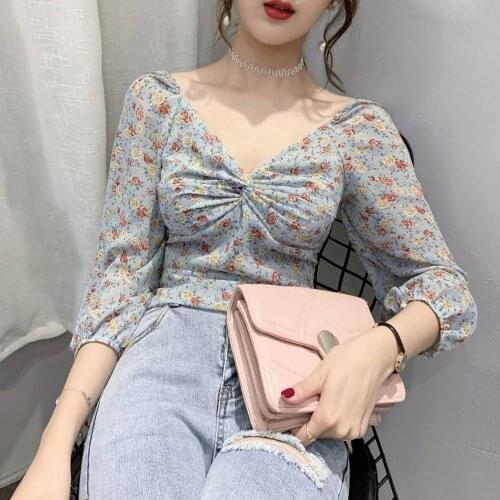 Womens Spring Summer Style Chiffon Shirt Womens Printed V-Neck Long Sleeve Elegant Casual Lace Tops DD8635