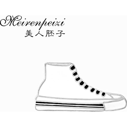 White Sneakers Brooch Runners Badge Trainers Lapel Pin Shoes Enamel Pin High Top Shoe Brooches Unisex Awesome Gifts Jewelry